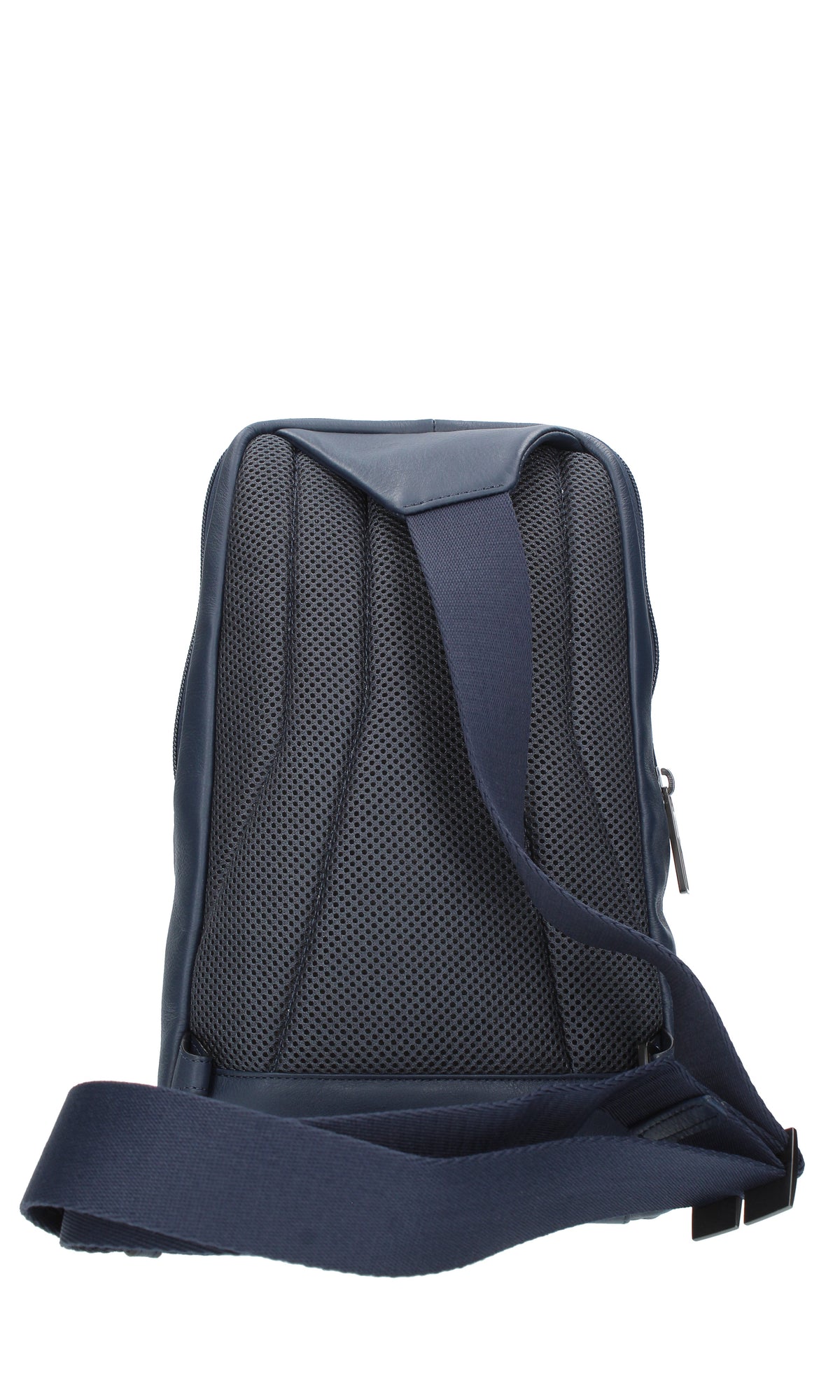 Zaino monospalla PIQUADRO modello CA5106AO in pelle. 
