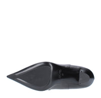 Tronchetti in pelle e borchie argento 