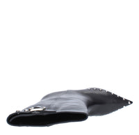 Tronchetti in pelle e borchie argento 