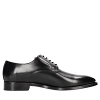 Stringate in pelle 