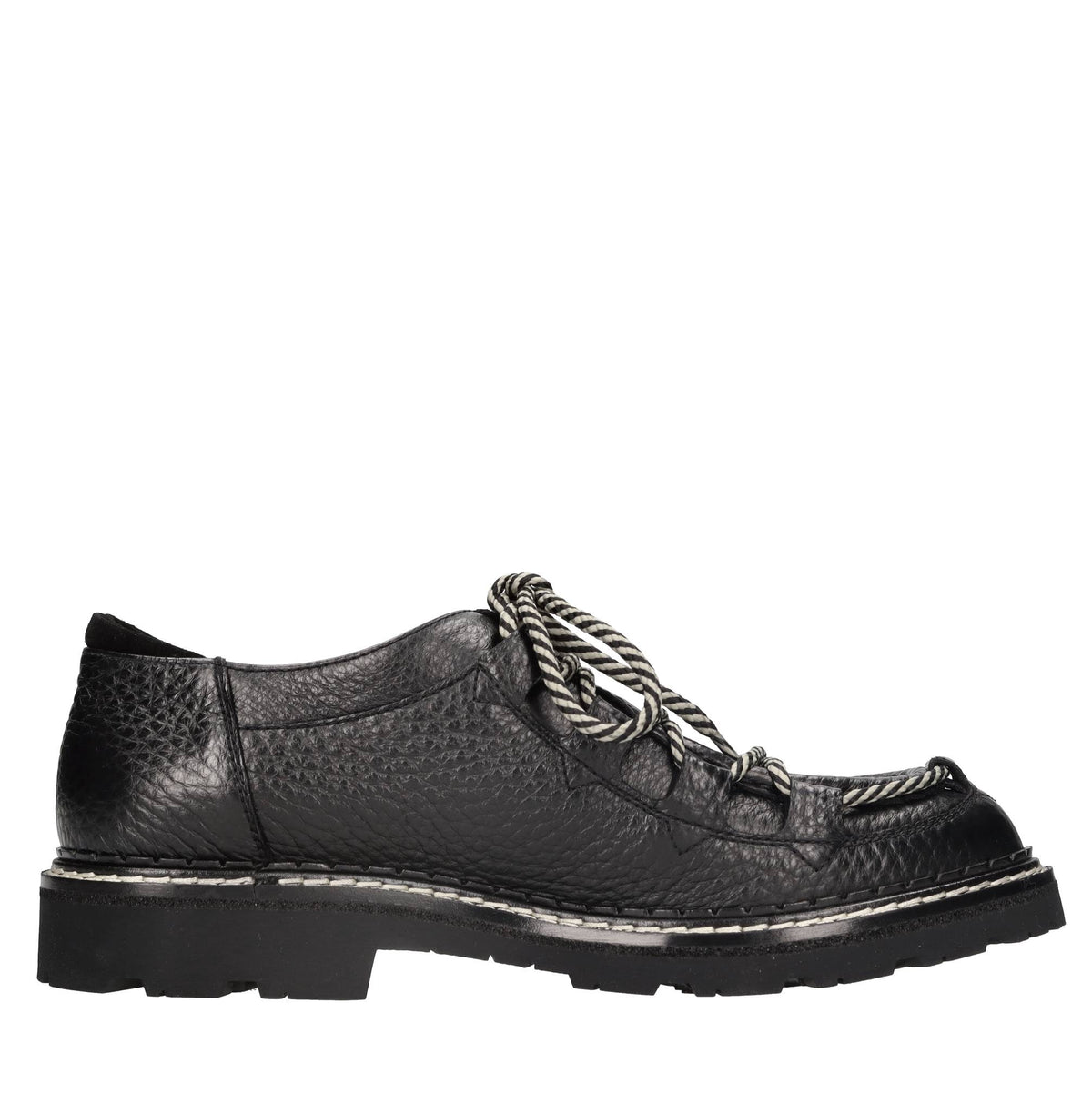 Stringate in pelle 