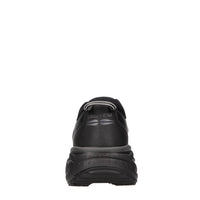 Sneakers modello in tessuto tecnico con inserti in gomma 