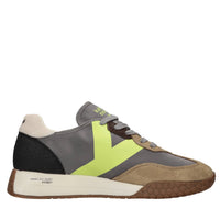 Sneakers in camoscio e tessuto 