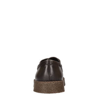Stringate modello YAN in pelle 