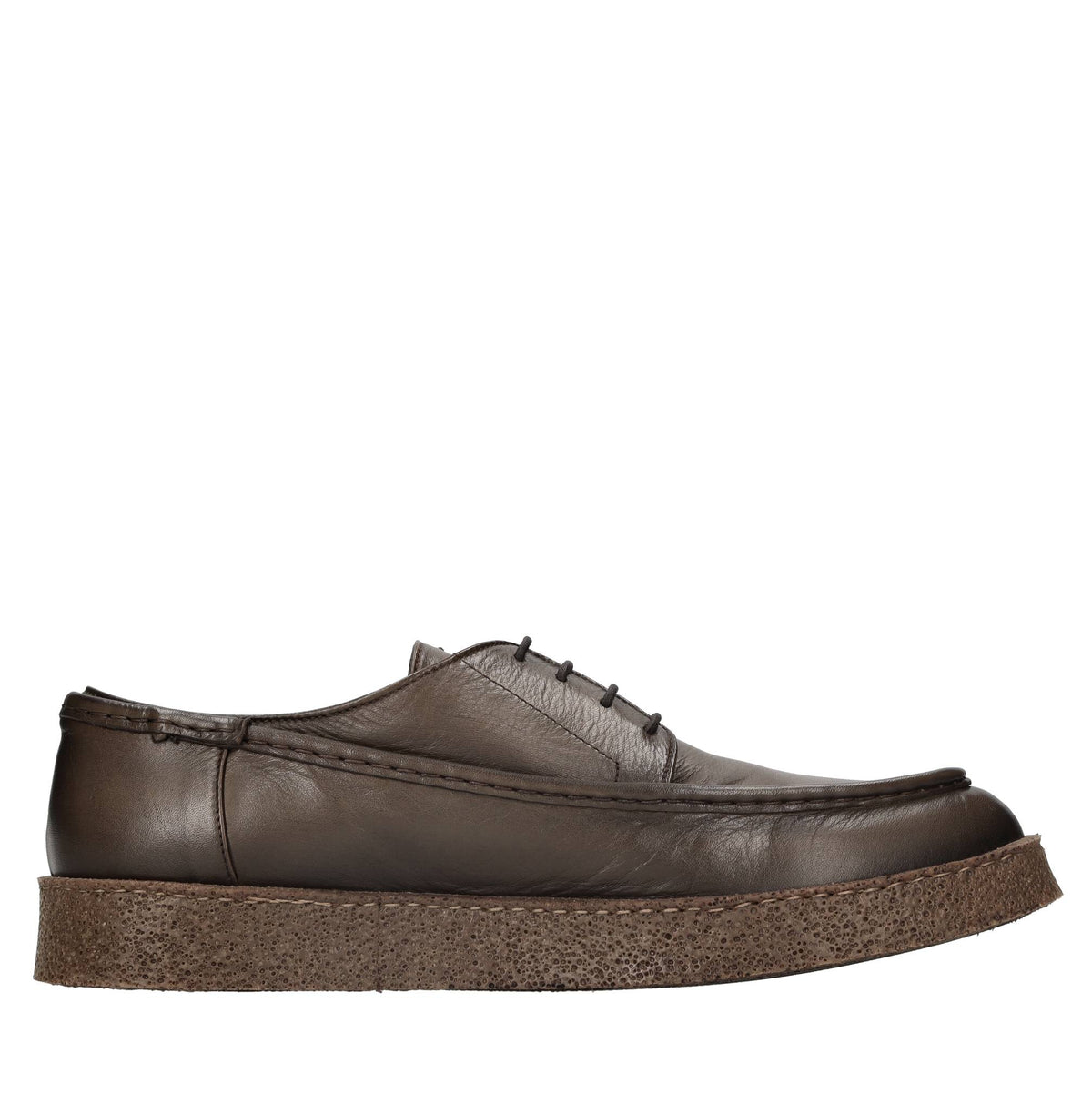 Stringate modello YAN in pelle 