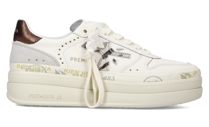 Sneakers in pelle e cavallino. 