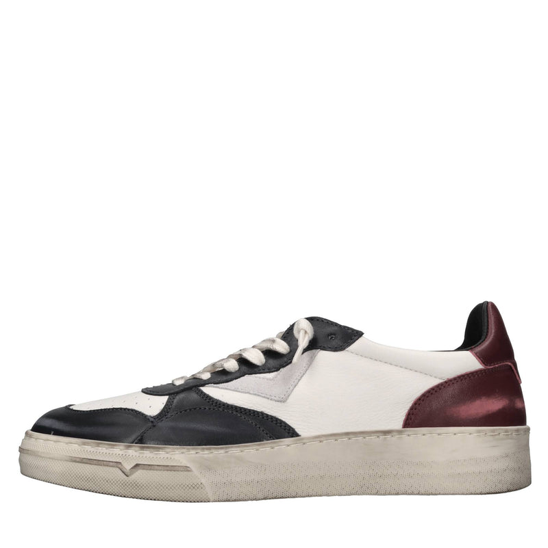Sneakers in pelle 