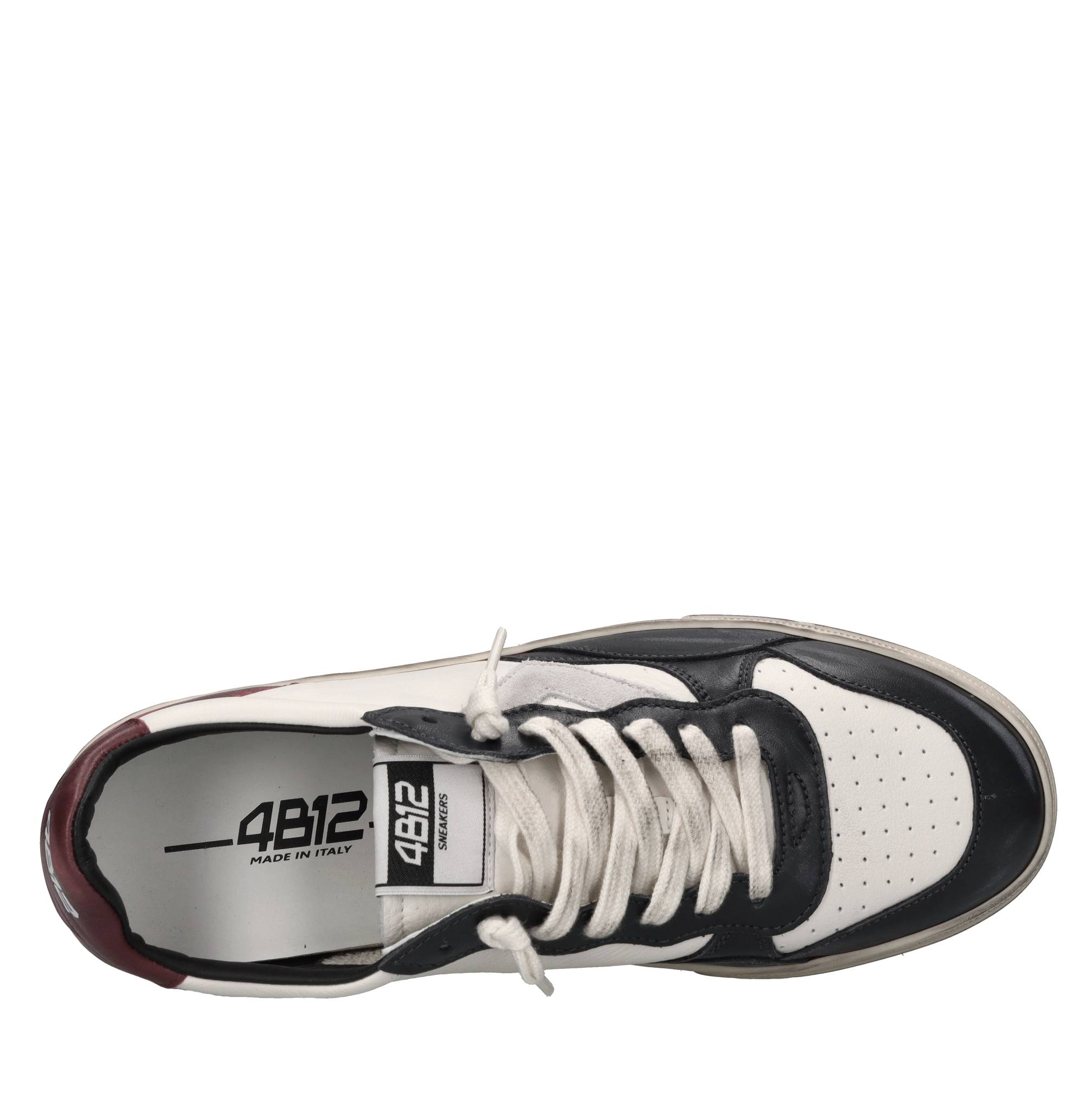 Sneakers in pelle 
