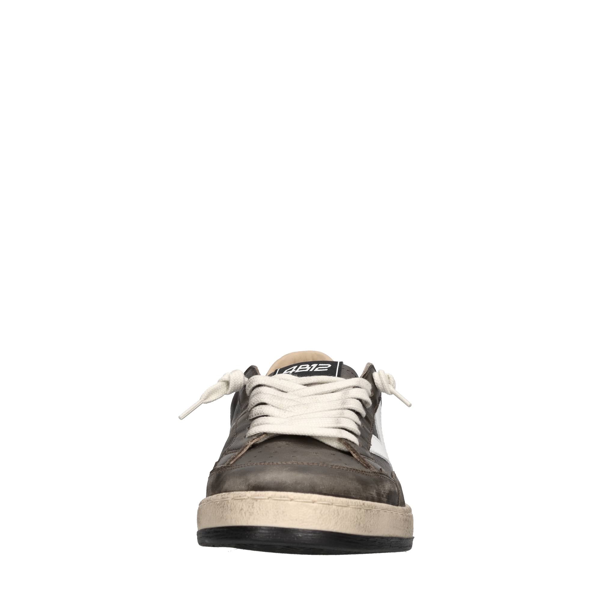 Sneakers in pelle 