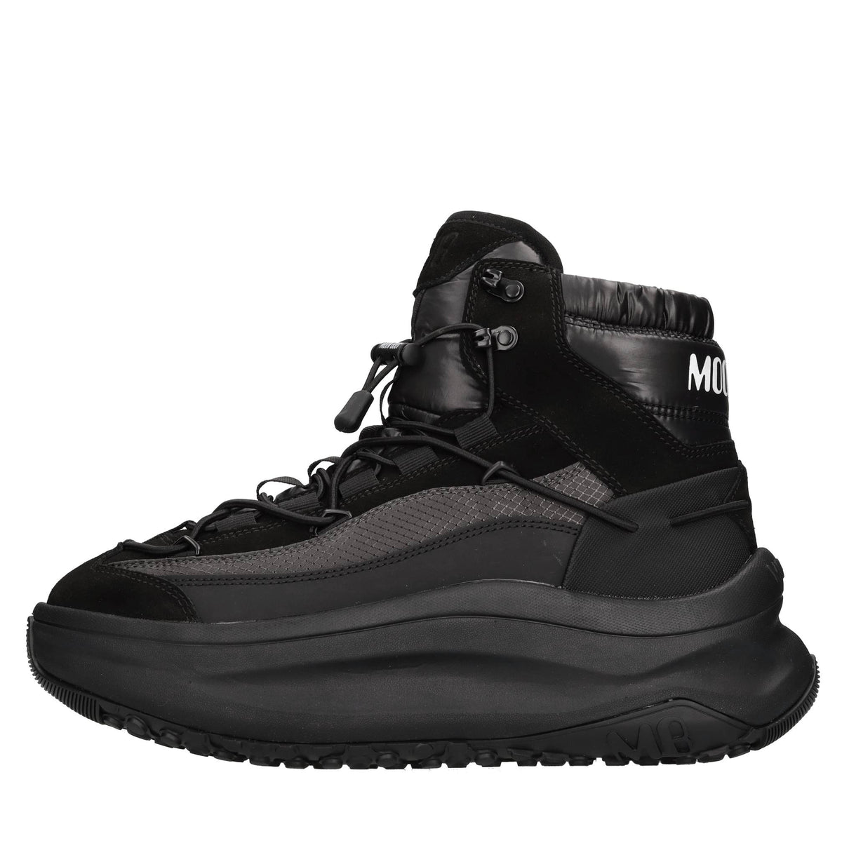 Sneakers in camoscio e tessuto 