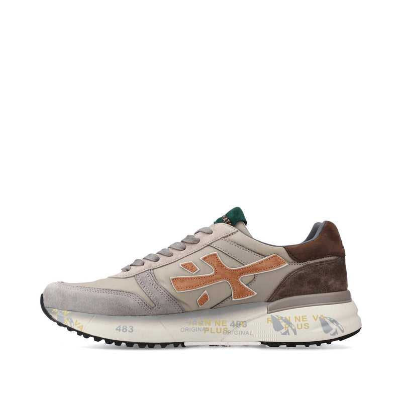Sneakers in camoscio ecopelle e tessuto 