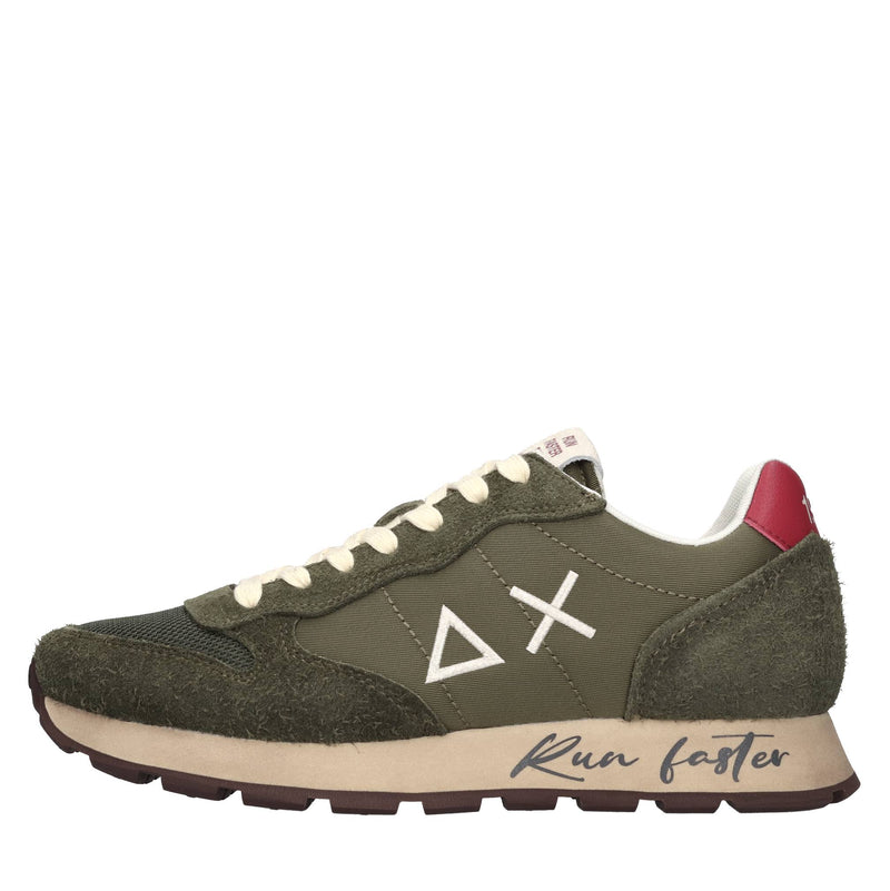 Sneakers in camoscio e tessuto 