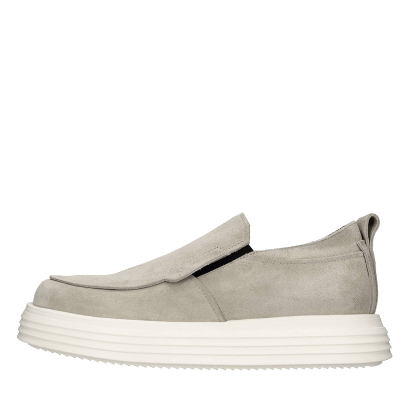 Slip on in camoscio 