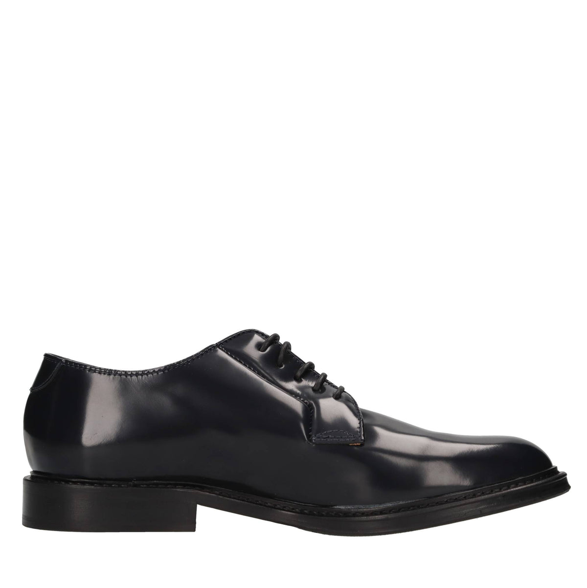 Stringate in pelle 