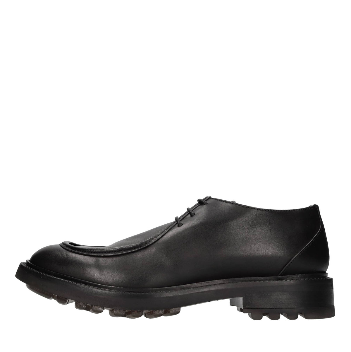 Stringate in pelle 