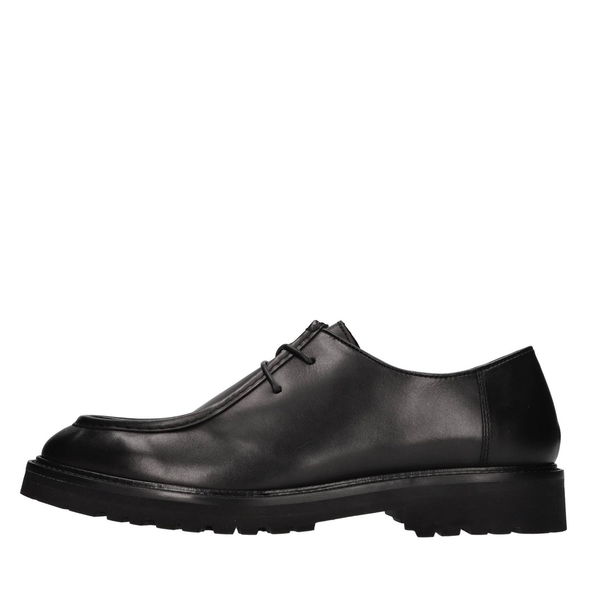 Stringate in pelle 