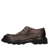 Stringate in pelle 