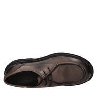 Stringate in pelle 