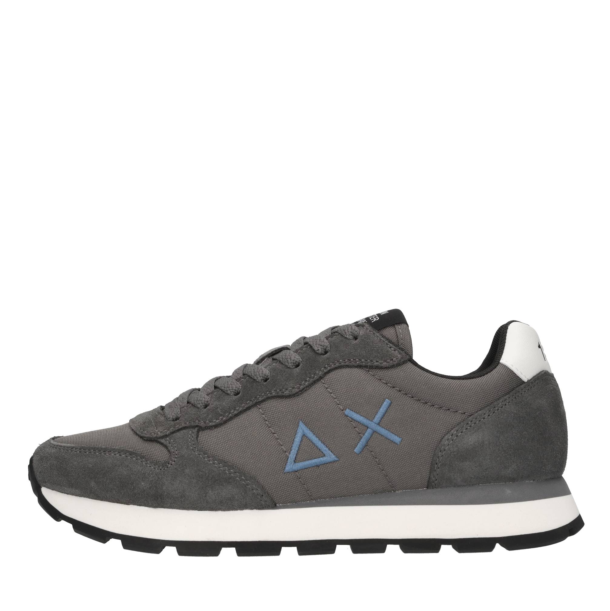 Sneakers Tom Solid in camoscio ecopelle e tessuto 
