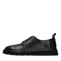 Stringate in pelle 