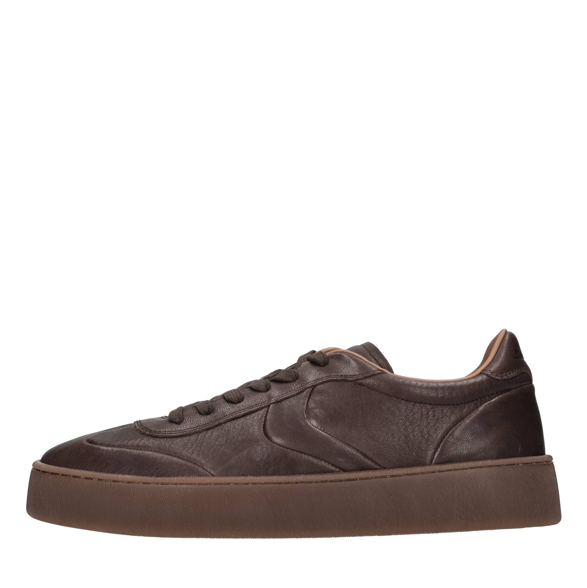 Sneakers in pelle 