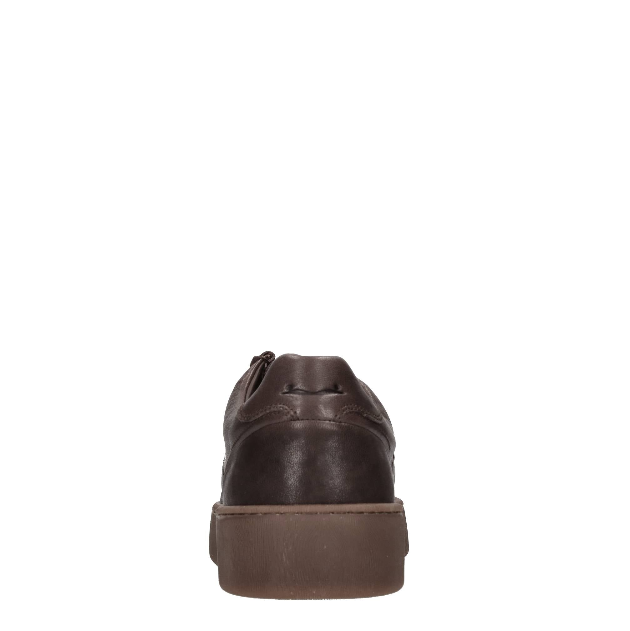 Stringate in pelle 