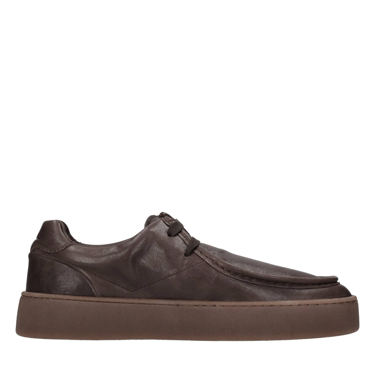 Stringate in pelle 