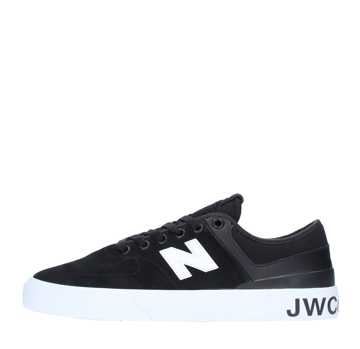 Sneakers in camoscio e tessuto 