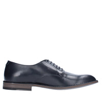 Stringate in pelle 