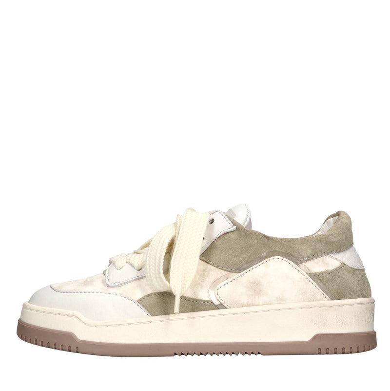 Sneakers in camoscio e pelle 