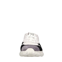 Sneakers in multimateriale 