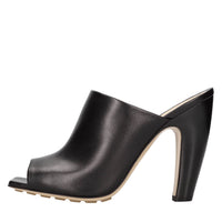 Mules in pelle 