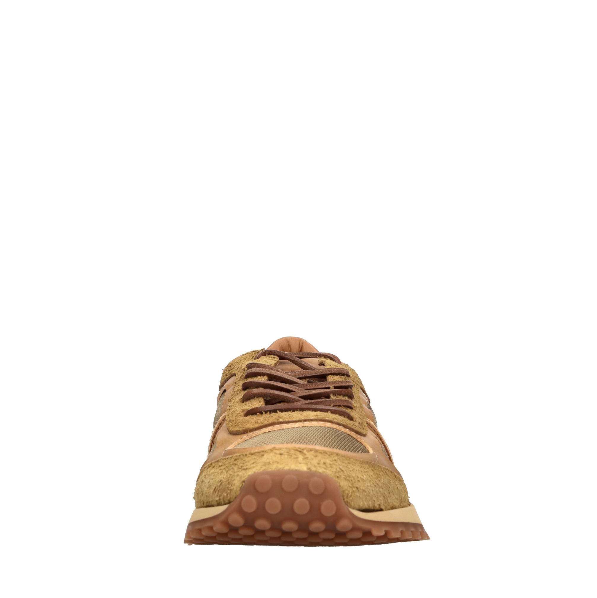 Sneakers in camoscio e tessuto 