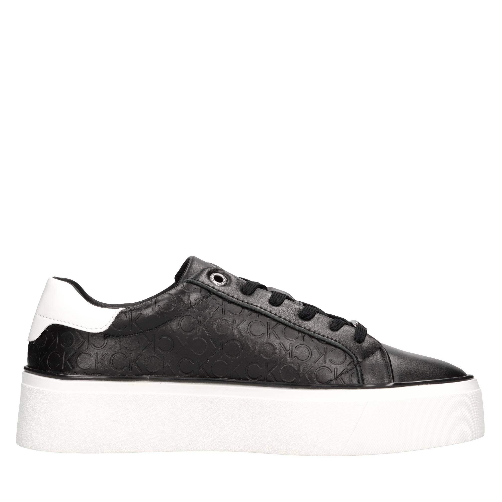 Sneakers in pelle 