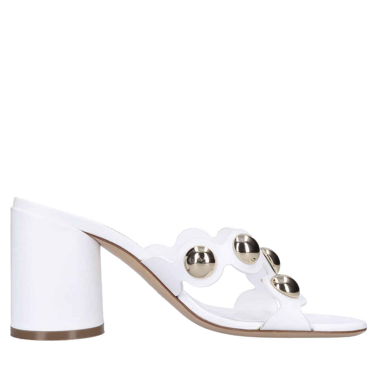 Mules in pelle e borchie 