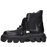Sneakers in pelle e tessuto 