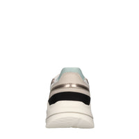Sneakers in pelle e tessuto 