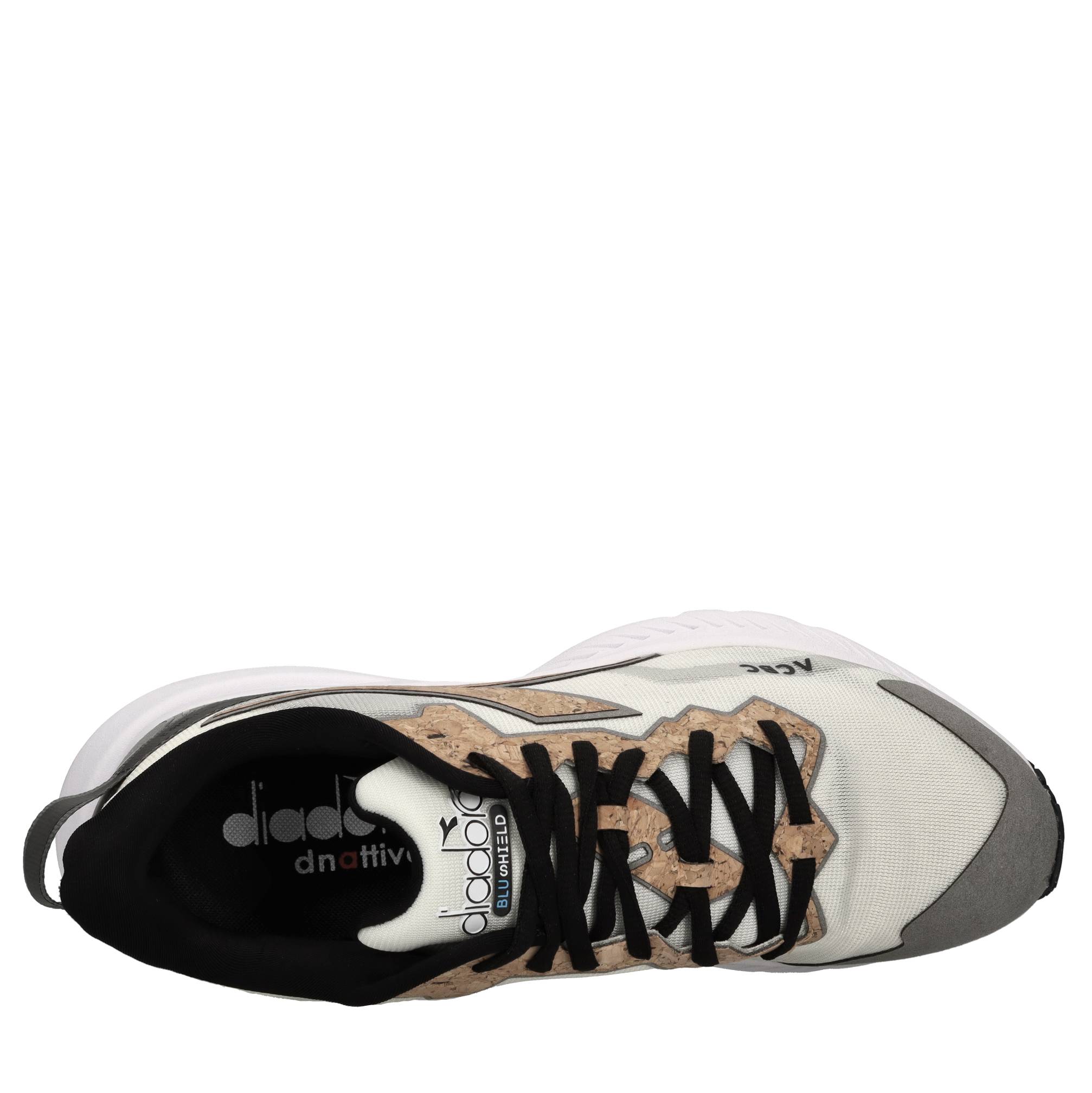 Sneakers modello MYTHOS BLUESHIELD in tessuto 