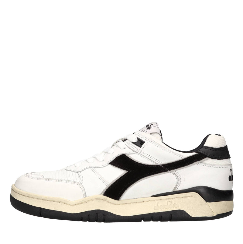 Sneakers in pelle 