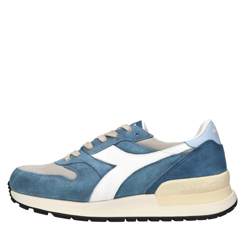 Sneakers in camoscio e tessuto 