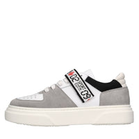 Sneakers in camoscio e tessuto 