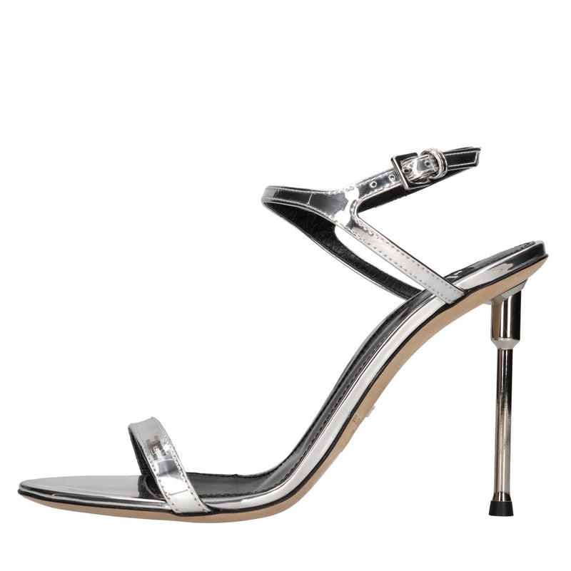 Sandali in pelle ed ecopelle 