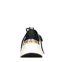 Sneakers in tessuto 