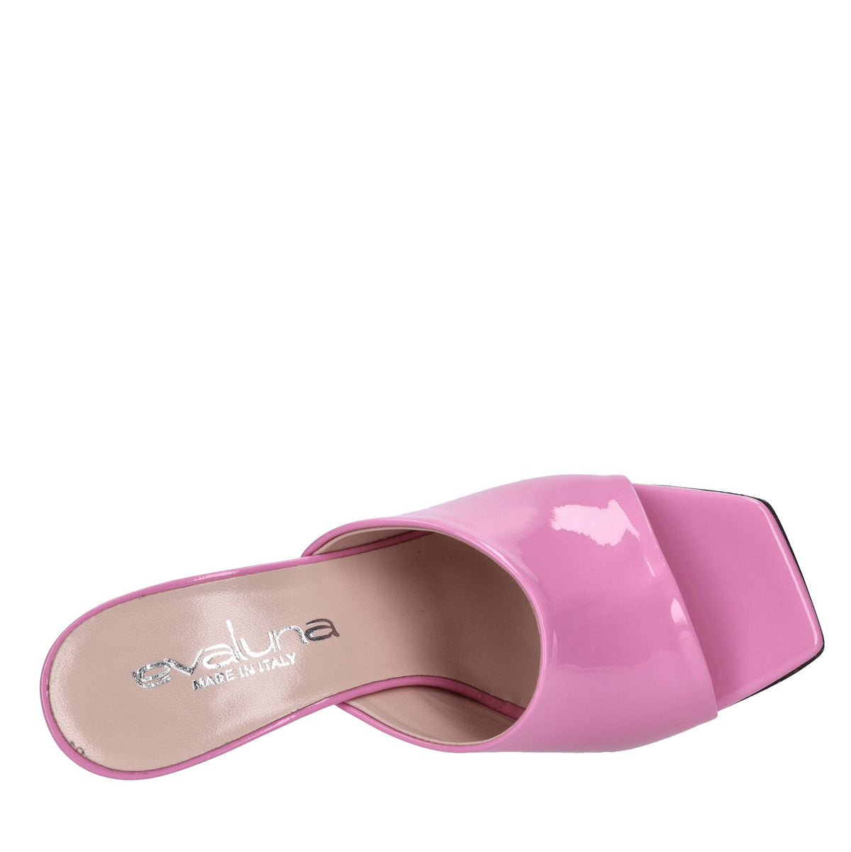 Mules in vernice 