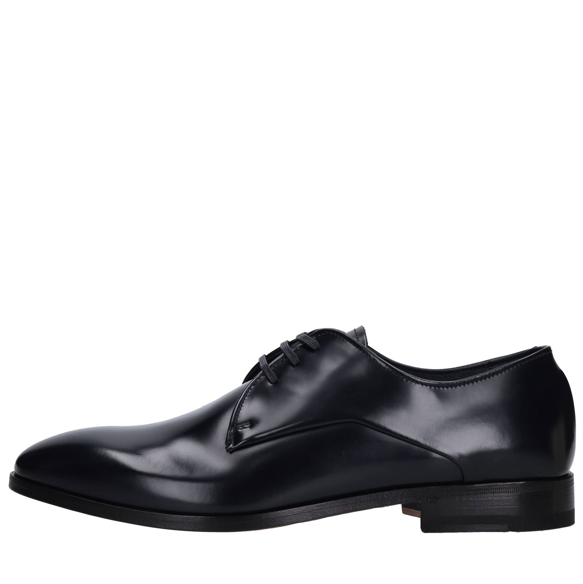Stringate in pelle 