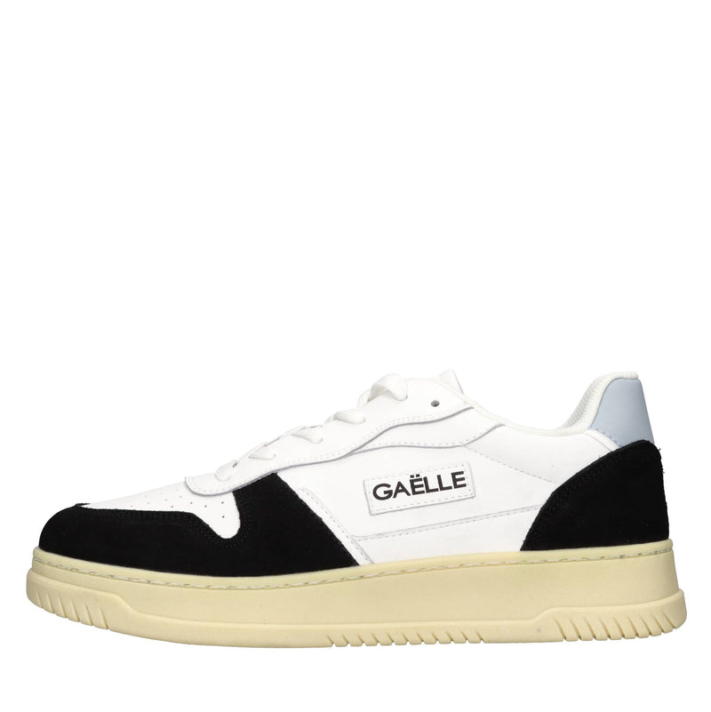Sneakers in pelle e tessuto 