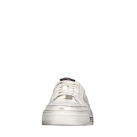 Sneakers in pelle 