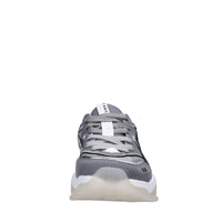 Sneakers in tessuto 