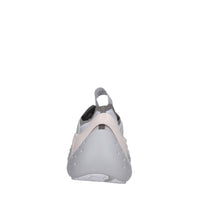 Sneakers multimateriale 