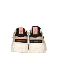 Sneakers in tessuto e pelle 